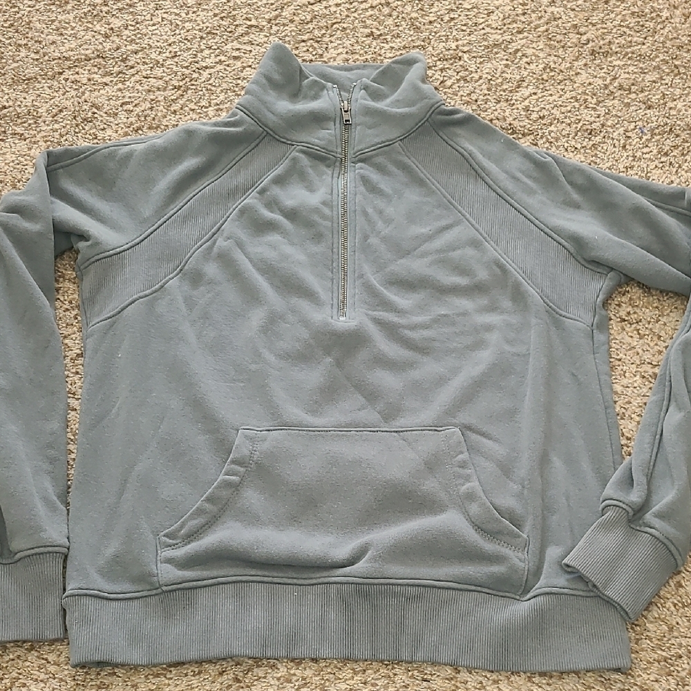 BKE Women's Gray Quarter-Zip Sweatshirt